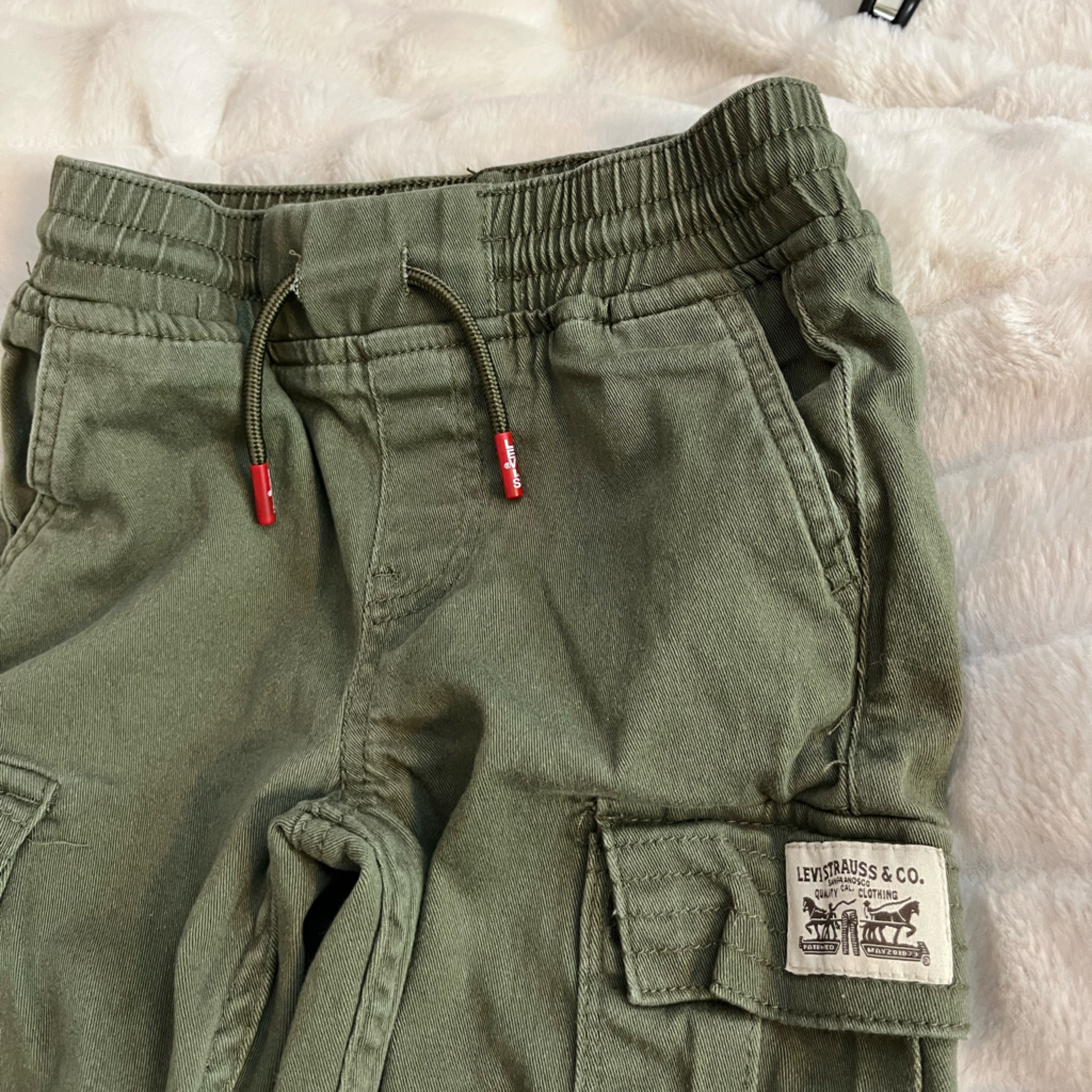 Levi’s Kids Unisex 5 Green Khaki Cargo Spring School Fall Winter Pants Classic